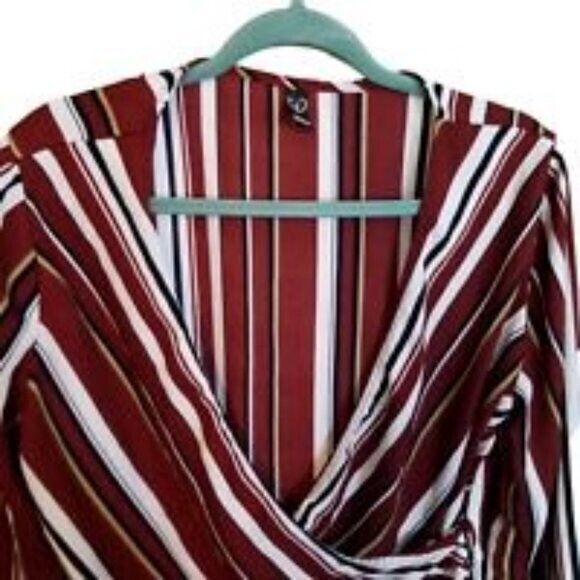 Windsor Womens Sz L Red White Striped Long Sleeve Overlap Blouse - Picture 5 of 10